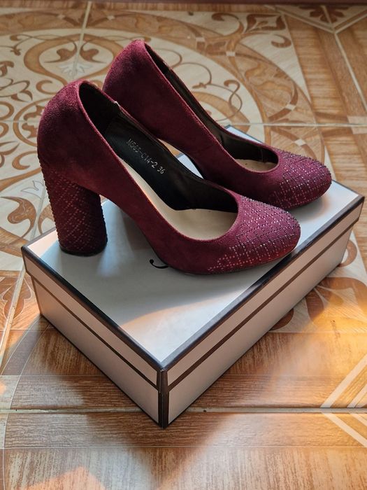 Туфли для торжеств