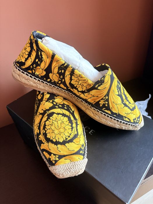 Espandrile Versace