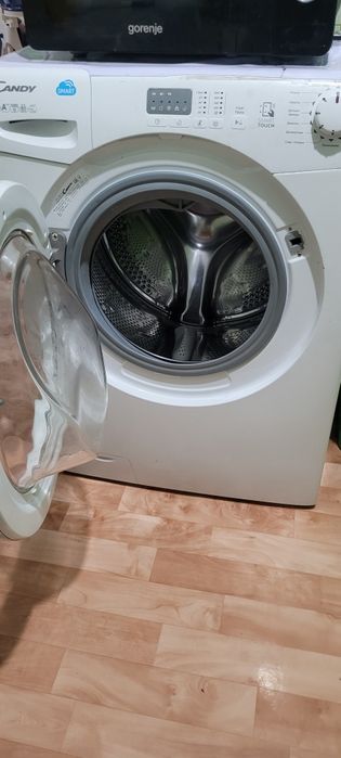 Продам стиральную машину