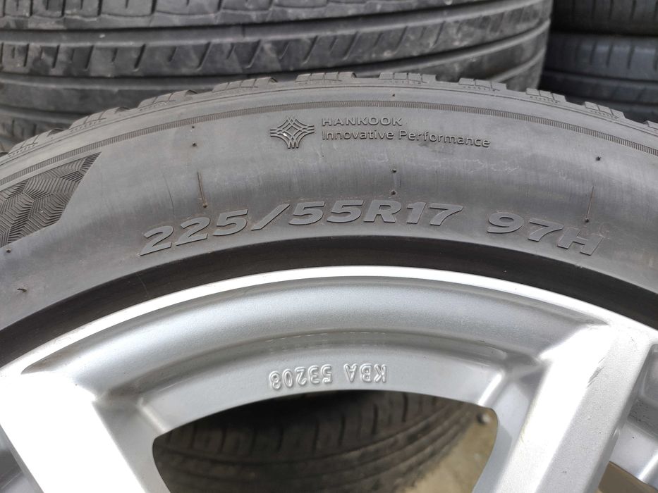 4бр Зимни гуми 225 55 17 - Hankook