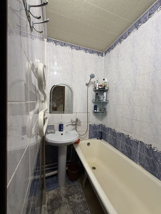 Kvartira sotiladi uy sotiladi 3 xona