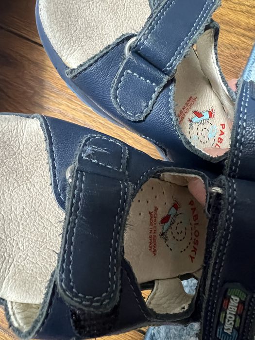 Продам детские сандалии Pablosky