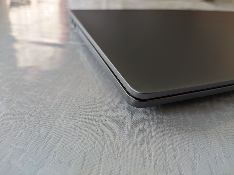 Huawei MateBook D14 (2023) / Core i5 1240P