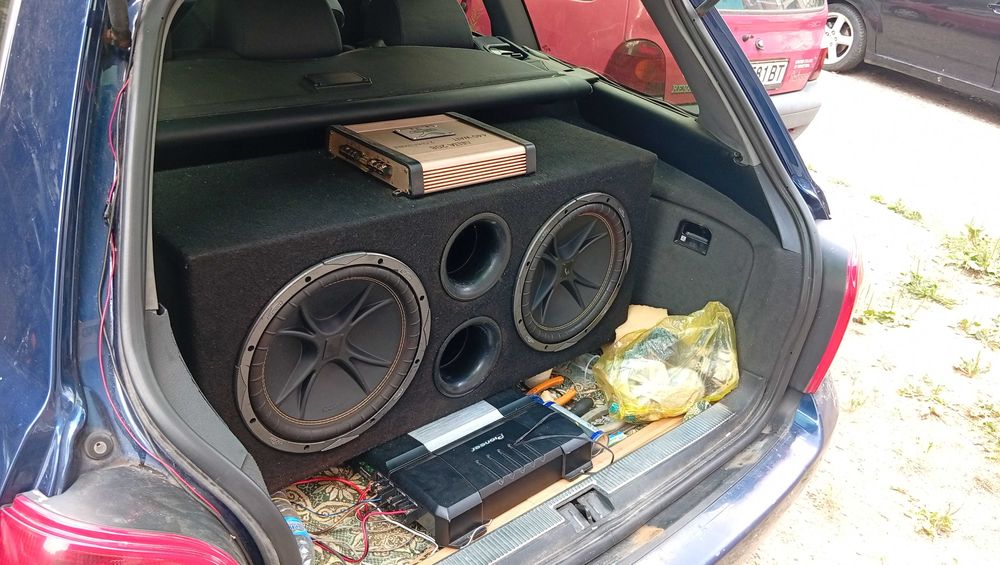 Басс Kicker 2x12 rms2x300
