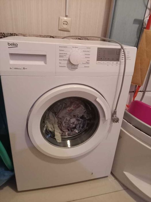 Продам стиральную машину
