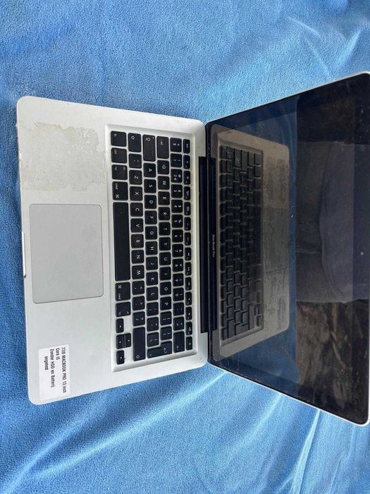 Macbook Pro 13 INCH core i5
