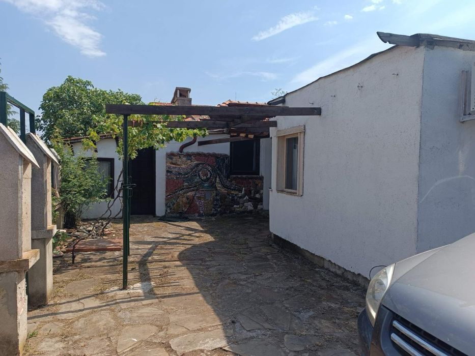 Дава се под наем Къща в Черноморец - 350 кв.м за 104.55 € - Снимка #10