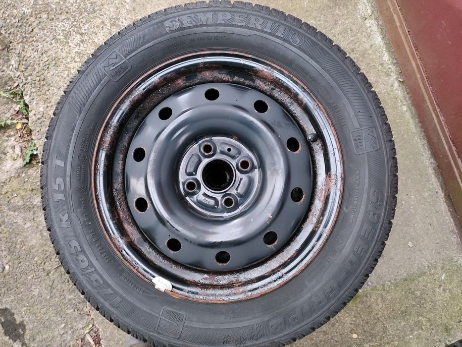 Jante originale oțel Suzuki pe 15 cu 4 gauri