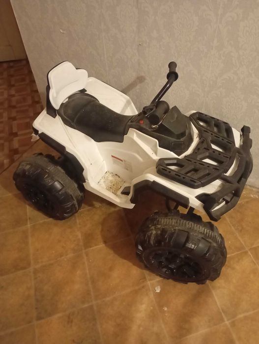 Vând ATV copii urgent