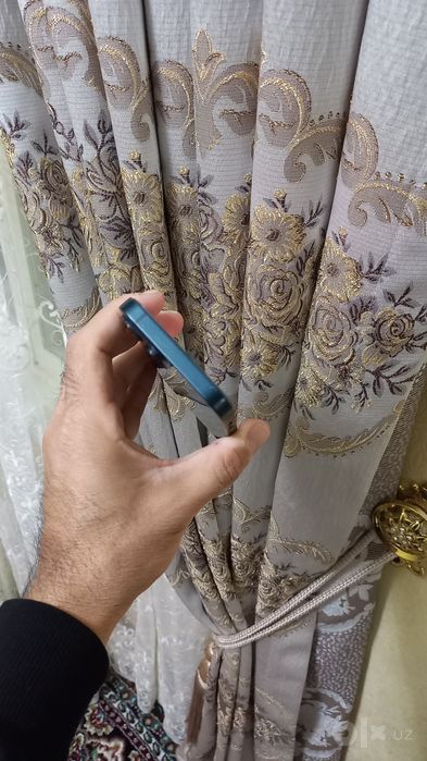IPhone 13  128..