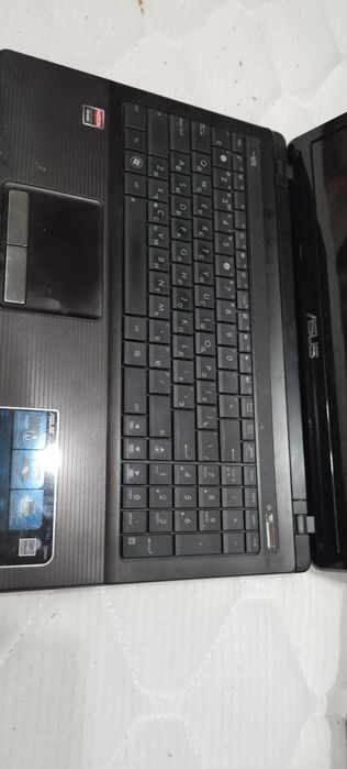 Продаю ноутбук бу рабочий