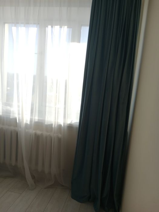 Продам шторы с тюлью