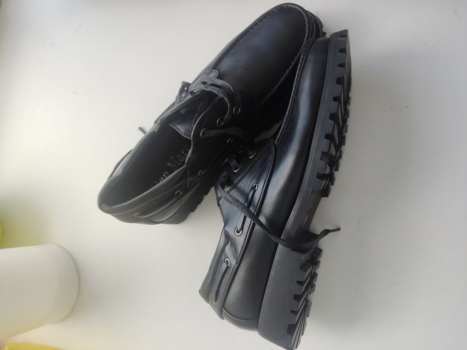 Продам мужские туфли