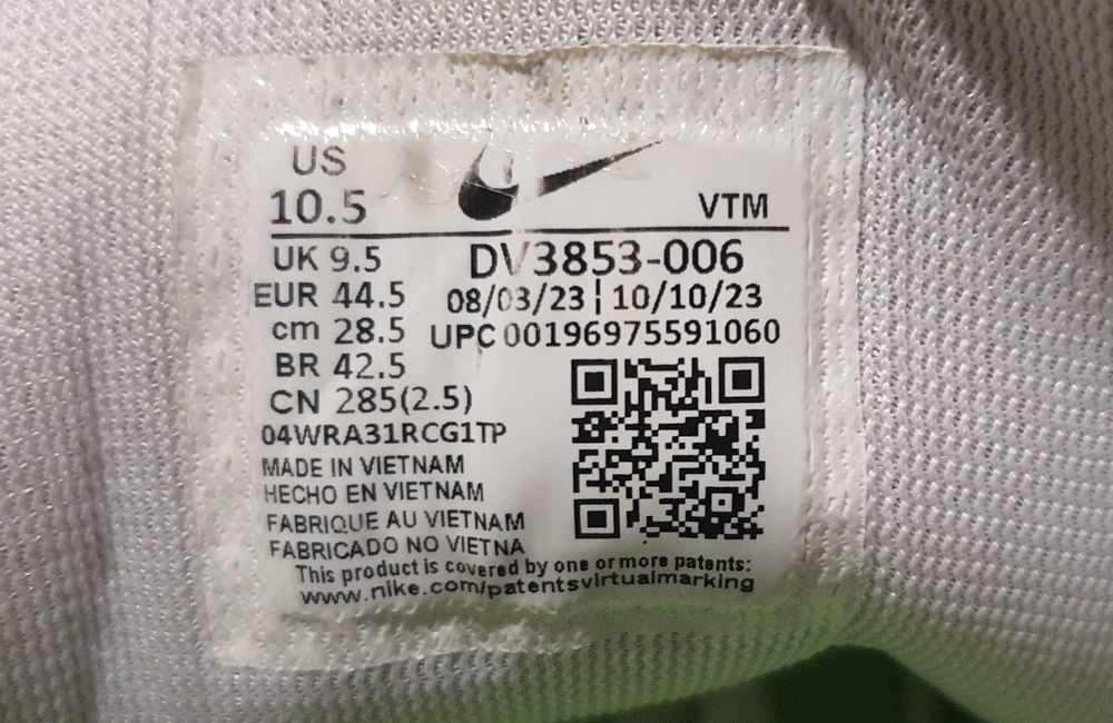 Nike Air Zoom Pegasus 40 (Оригинал, US 10.5 / 44.5) — для бега и зала