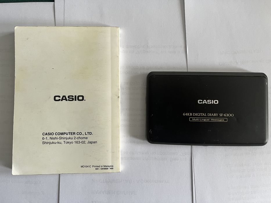 CASIO ретро дигитален органайзер работещ