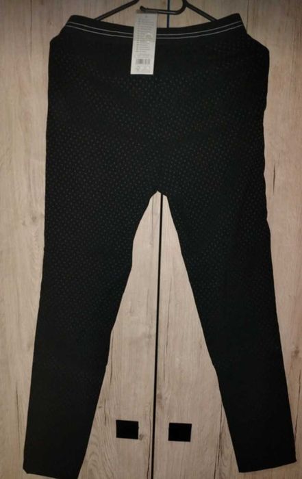 Pantaloni cu ținută bună