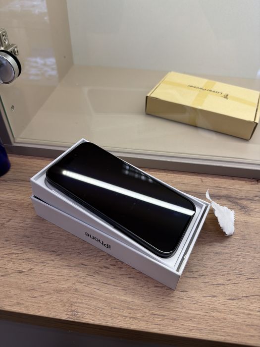 Продам iphone 15