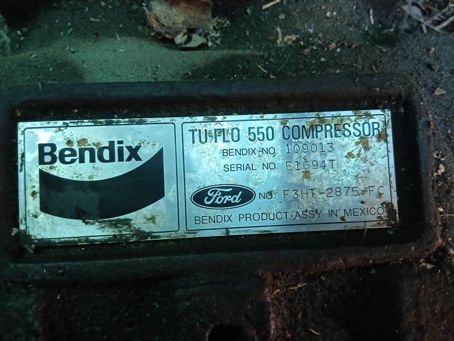 Компрессор воздушный 2-х поршневой