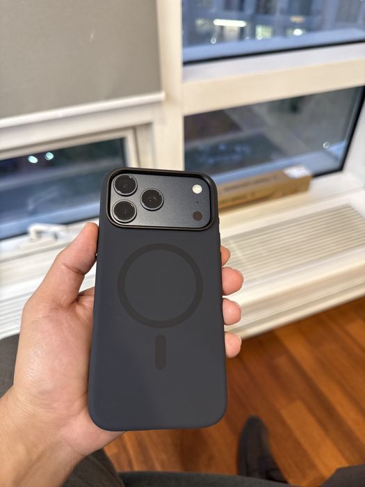 Iphone 17 Pro Max 256 (новый, куплен 1 день назад)