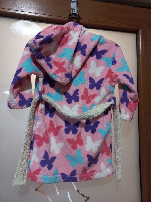 Vând set halat baie și papuci fetite 1-3 ani