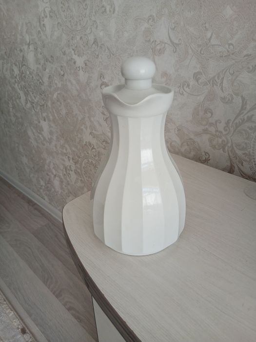 Продам термос 1 литр