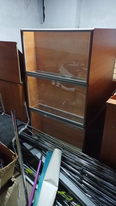 Продам эконом панели,прилавки и зеркала.