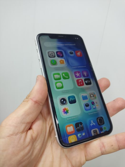 Iphone 11 128 battery 100%