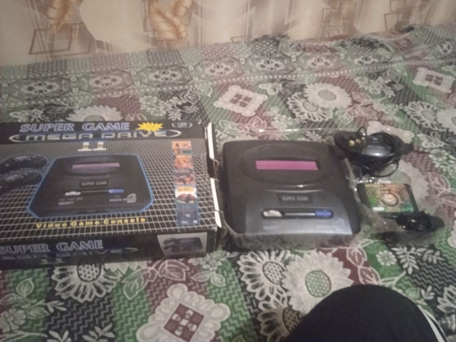 Продам сегу 16 бит mega drive 2