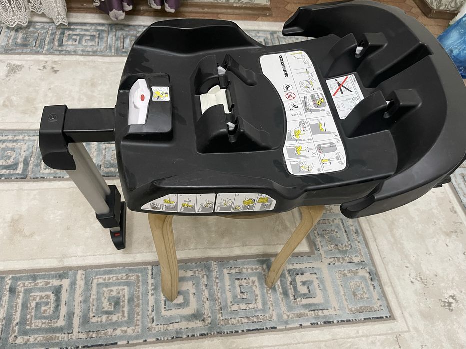 коляска - автокресло с базой DOONA