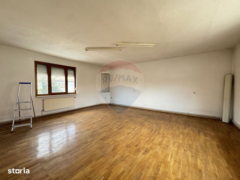 Casă Ultracentrală Singur în Curte,457 mp Teren, str. Brâncoveanu