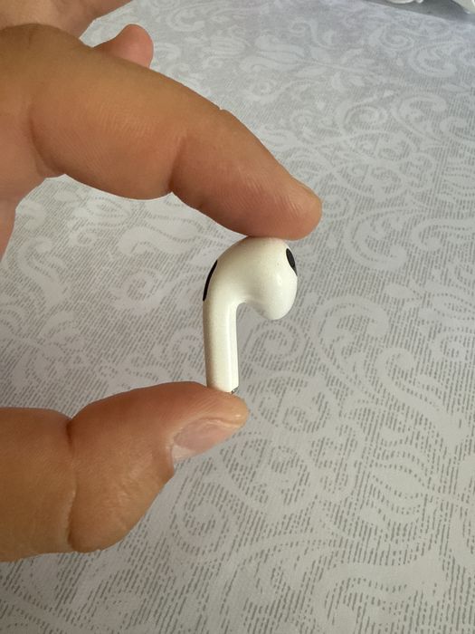 Левый L наушник Airpods 3 Apple