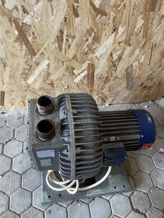 Compresor silentios durr cu uscator aer si pompa aspiratie