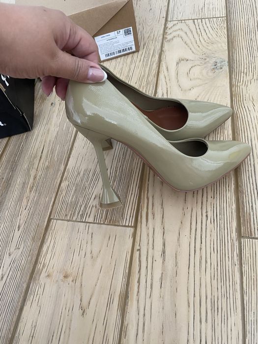 Туфли идеальные лак кожа натур.