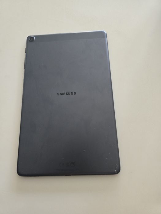 Продам планшет samsung на запчасти