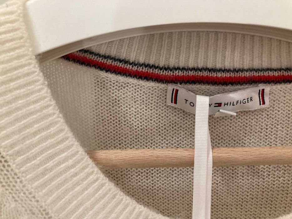 Нови блузи на Tommy Hilfiger, Marc Cain, оригинални