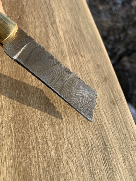 Сгъваемо ножче ръчно изработено