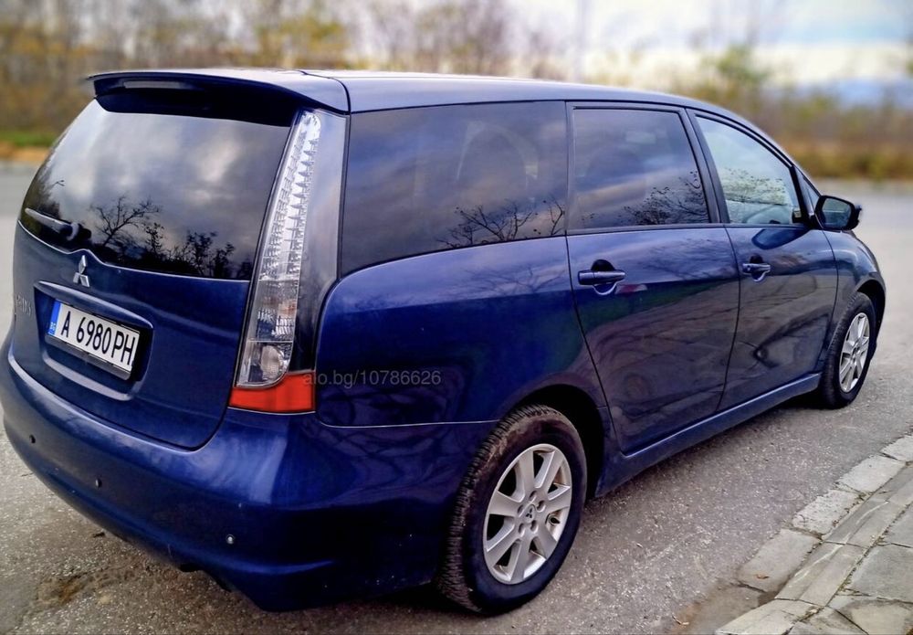 Mitsubishi grandis
