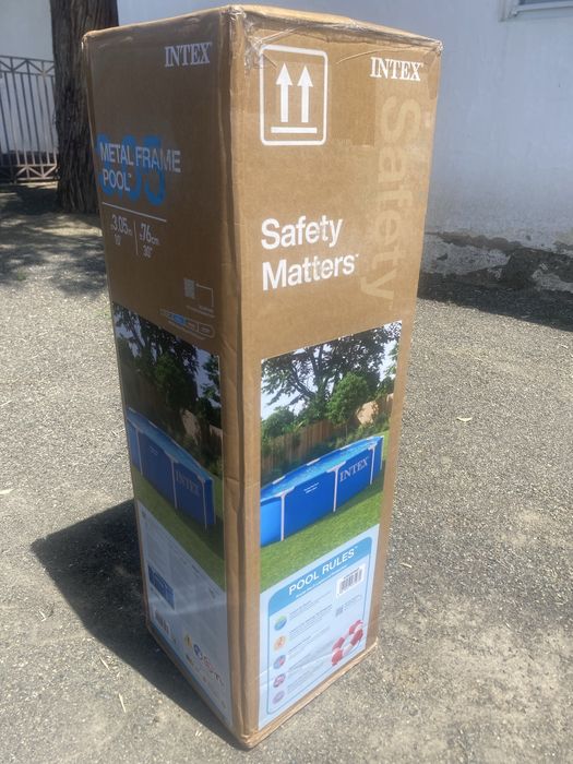 INTEX Metal Frame Pool