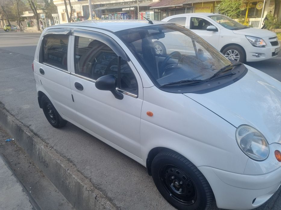 Матиз (простой), цвет: белый, год: 2018, пробег: 190 000