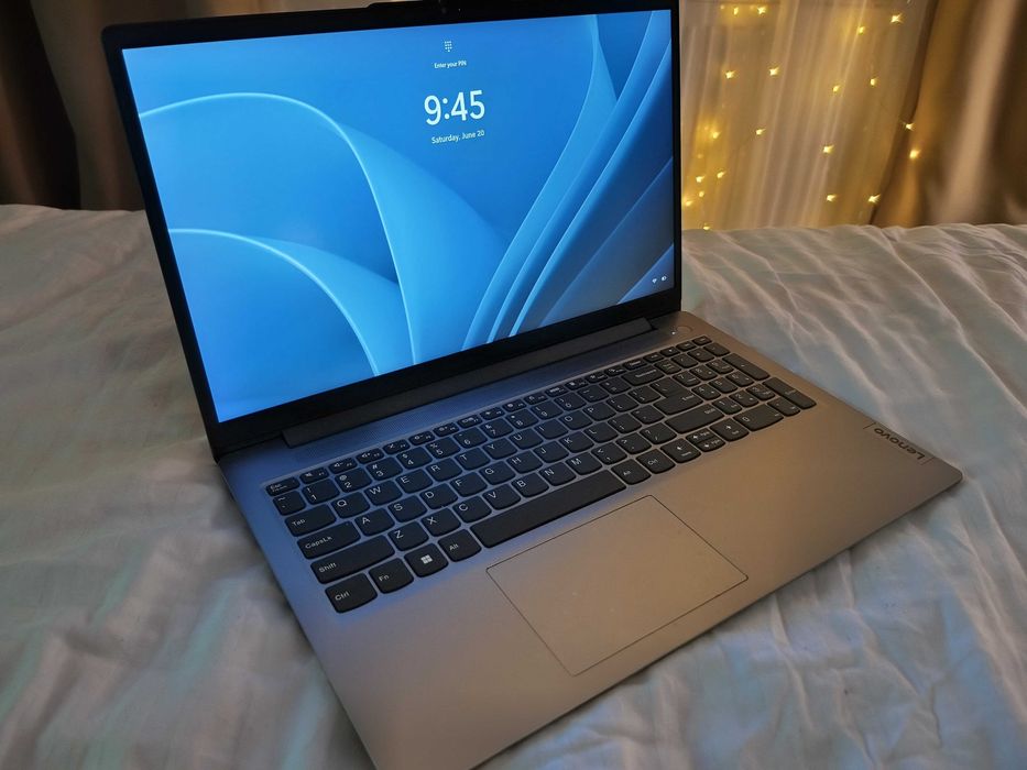 Lenovo IdeaPad Slim 3 15IAN8