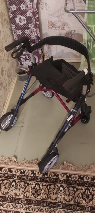 Ходунки для взрослых