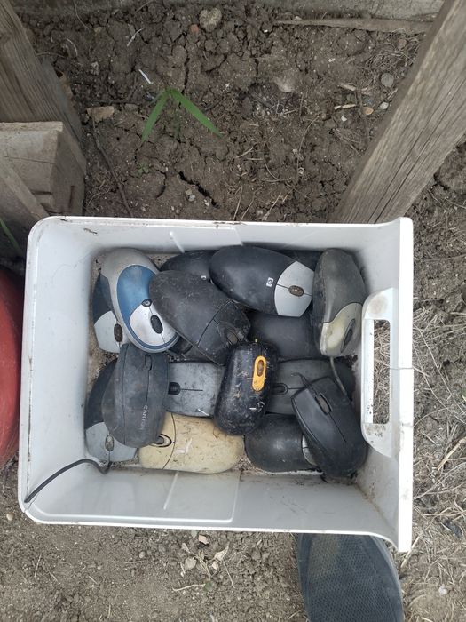 Електронна скрап.