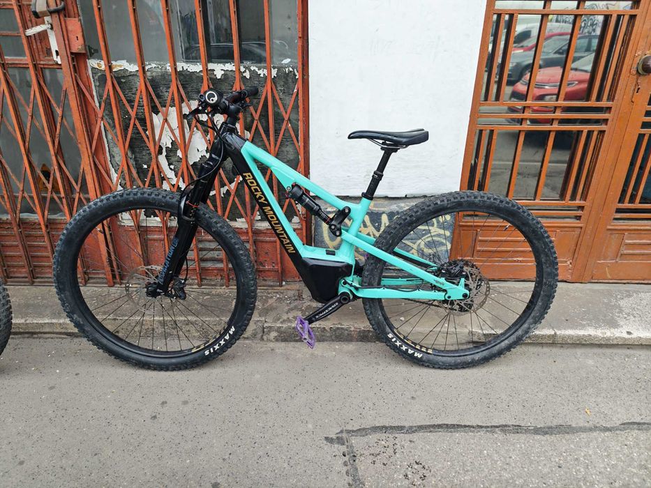 MTB electric full suspension  Rocky Mountain Powerplay 50