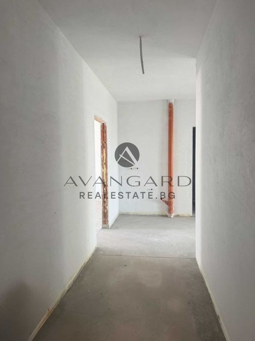 Продава се Тристаен апартамент в Пловдив, Остромила - 123 кв.м за 1330 €/кв.м - Снимка #8
