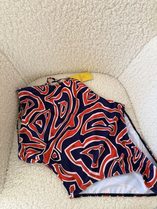 Pucci дамски цял бански с парео