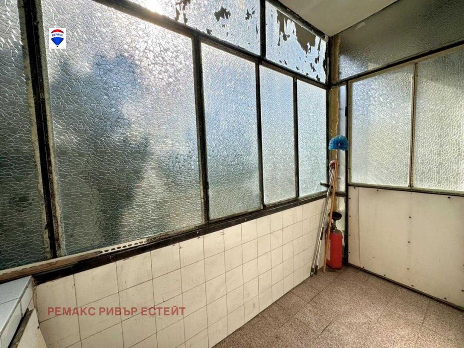 Продава се Тристаен апартамент в Русе, Здравец Изток - 80 кв.м за 1287 €/кв.м - Снимка #10