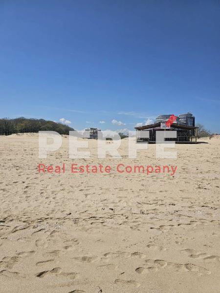 Продава се Двустаен апартамент в Приморско - 65 кв.м за 1250 €/кв.м - Снимка #1