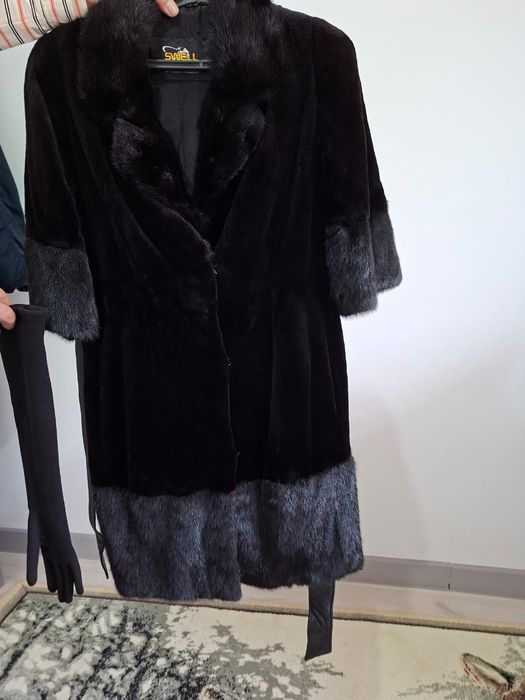 Норковая шуба очень красивая