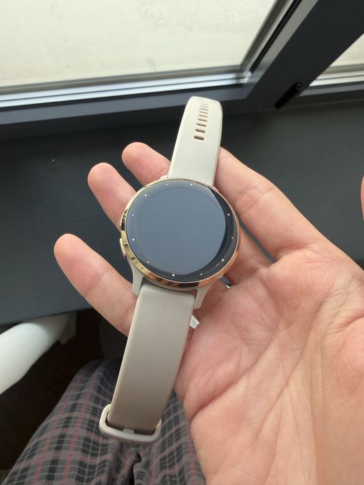 часы Garmin новые