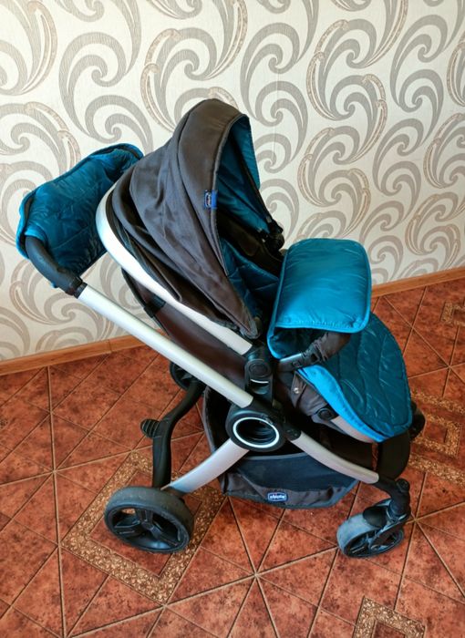 Коляска прогулочная Chicco urban